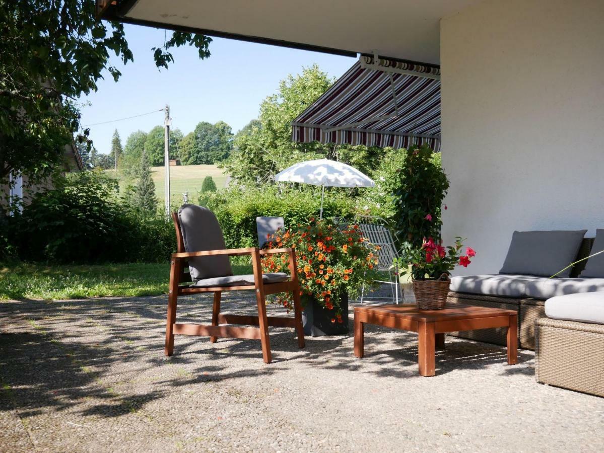 Haus Vita Ferien- Und Seminarhaus Urberg Extérieur photo