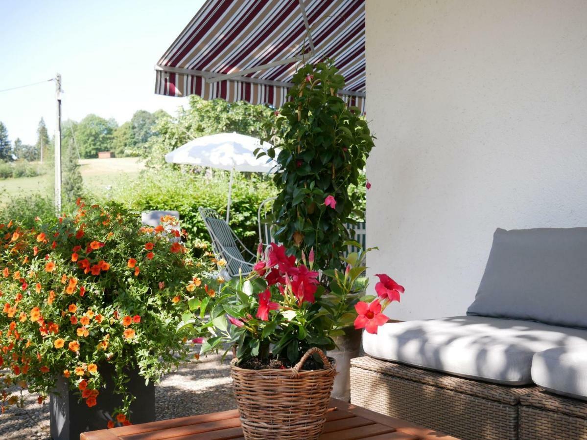 Haus Vita Ferien- Und Seminarhaus Urberg Extérieur photo